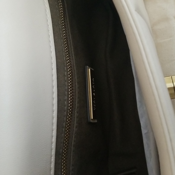 New Tory Burch Kira Chain Shoulder Bag - Picture 10 of 14